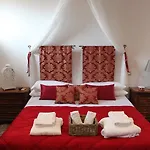 La Fabbrica Dell'oro 3*