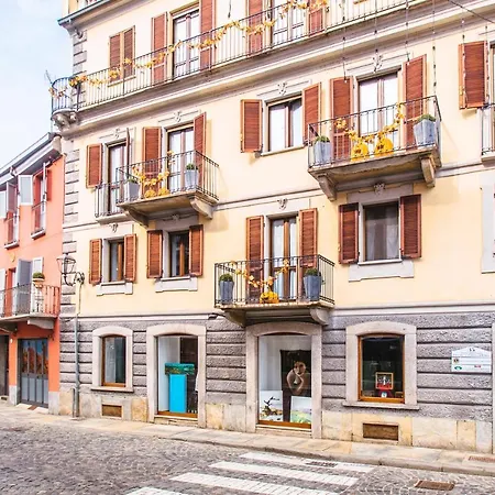 Alojamento de Acomodação e Pequeno-almoço La Fabbrica Dell'oro Asti