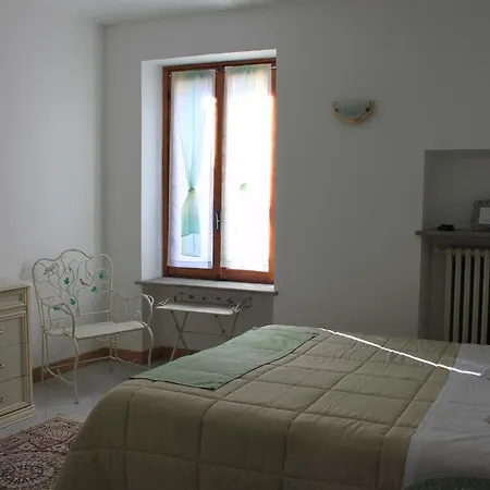 Pensionat La Fabbrica Dell'oro Asti