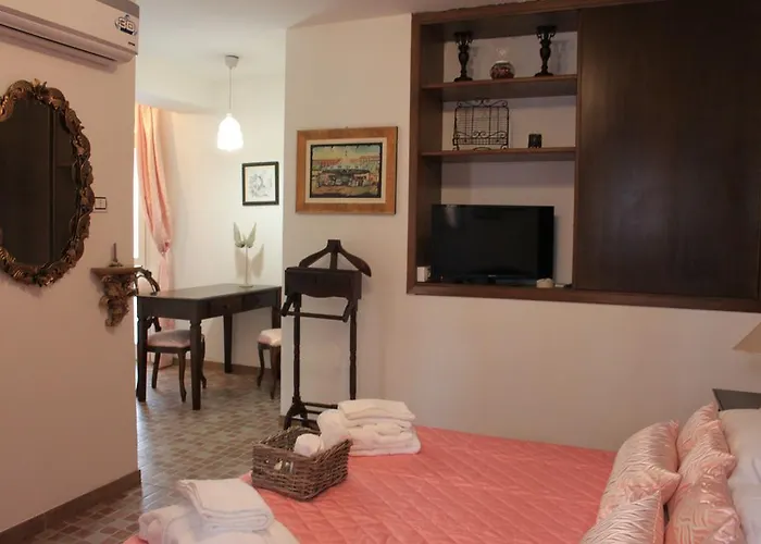 La Fabbrica Dell'oro 3*